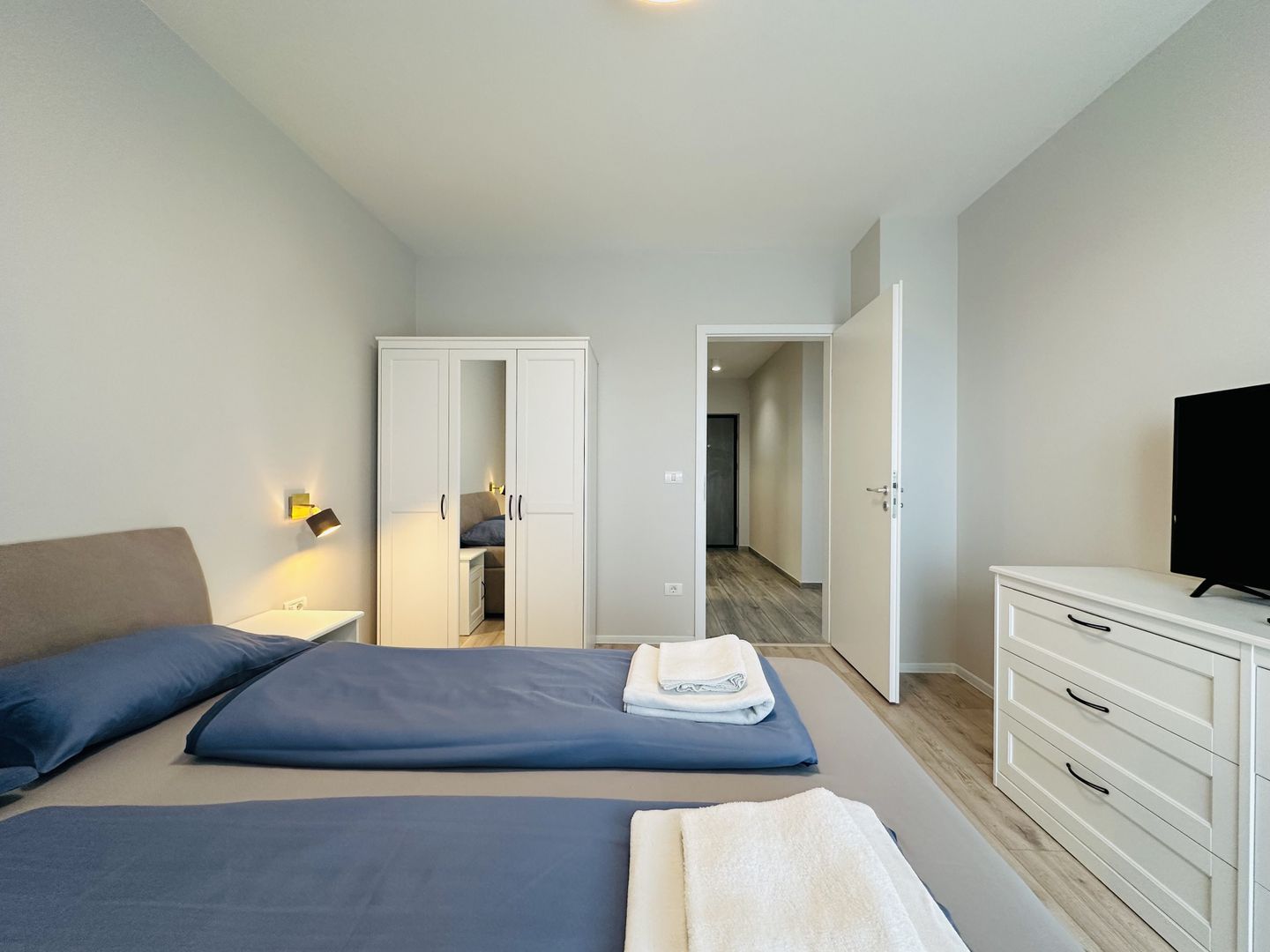 Prima inchiriere - Segmentul Premium | 62 mp, 2.5 camere - decomandat - Poză 19