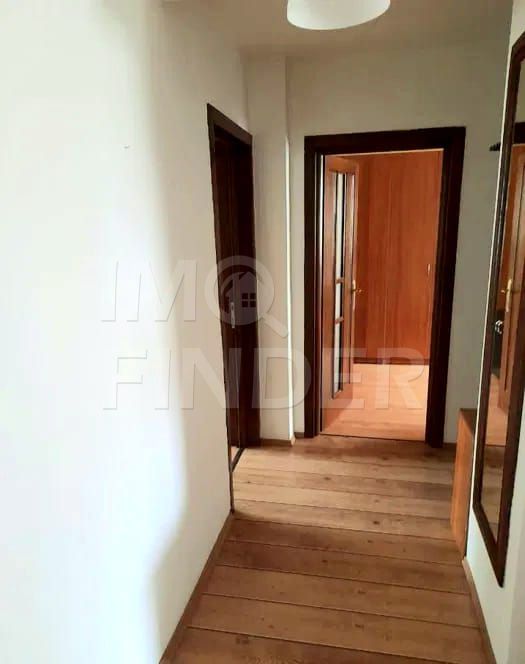 4 Camere etaj 1 Zona Hotel Royal - Scoala Internationala Gheorgheni - Poză 6