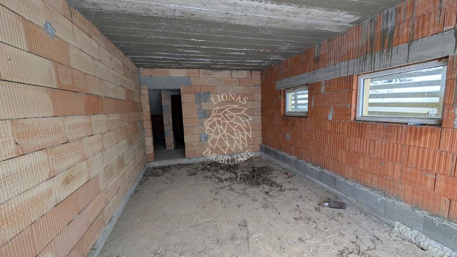 Casa 4 camere 159 mp-teren 500 mp-balcoane+terasa-garaj-Sigmir - Poză 3