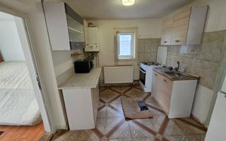 Casa cu 2 camere, 300 mp teren, pretabila pt. muncitori, Cetate - Poză 7
