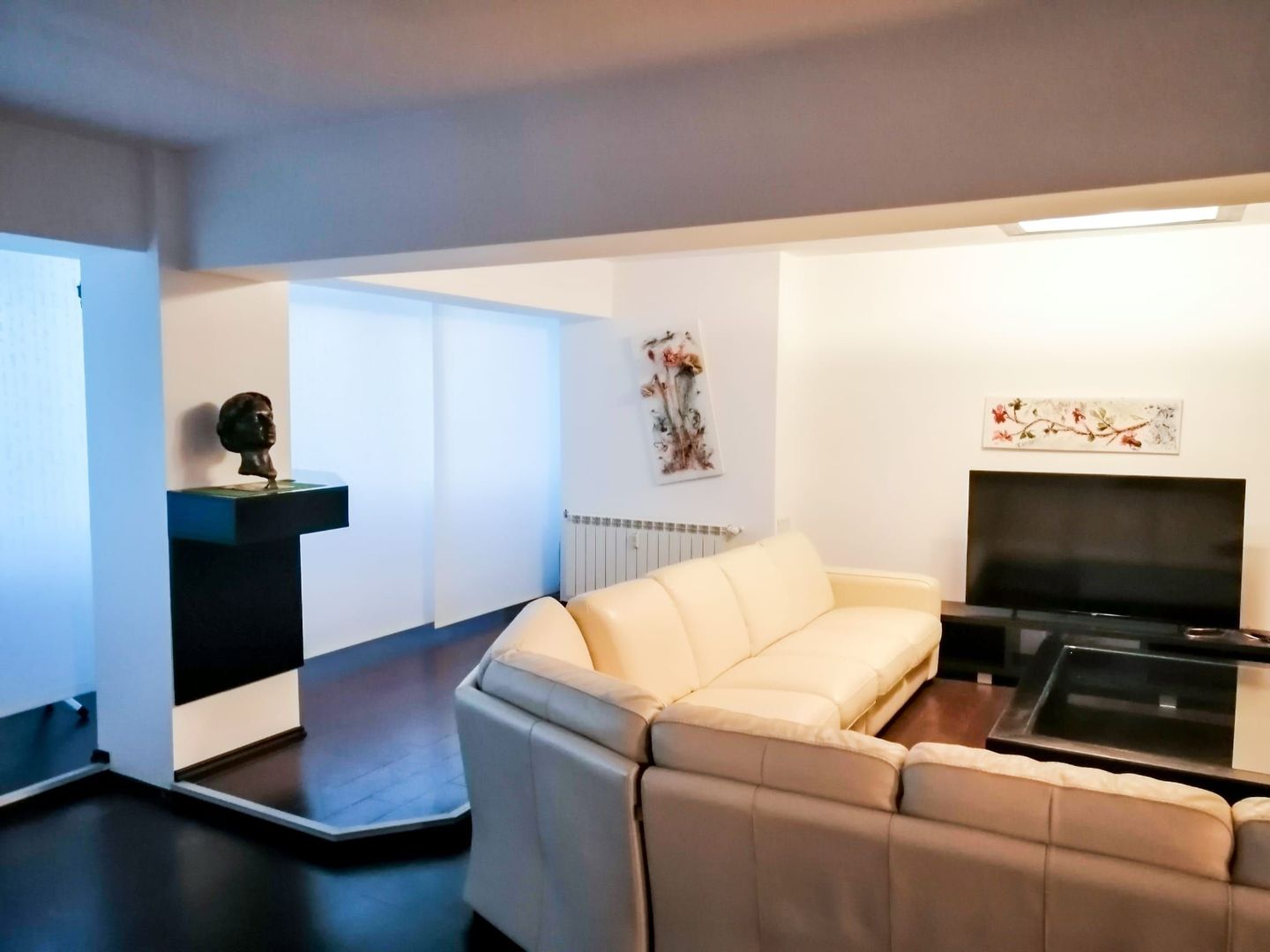 Apartament  2 camere, 85 mp, complet mobilat, Aparatorii Patriei B3 - Poză 1