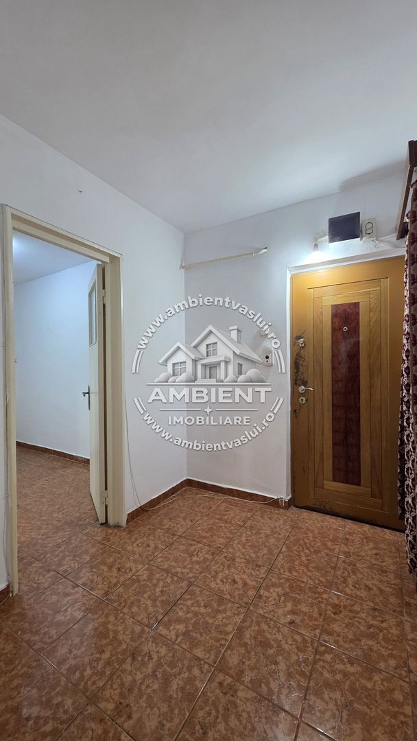 Apartament cu 2 camere, etaj 1, VASLUI - zona DONICI; - Poză 2