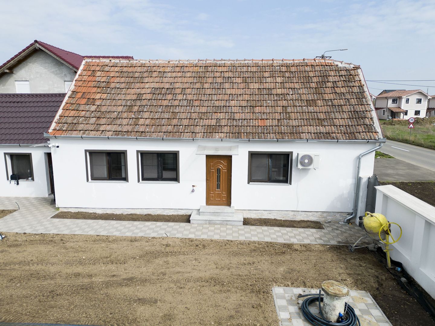 Casă cu 3 camere în Aradul Nou - Poză 9