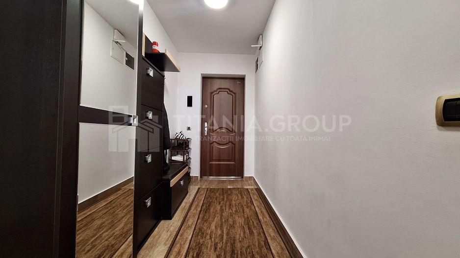 Apartament 2 camere decomandat, spatios,  Coresi Isaran - Poză 14
