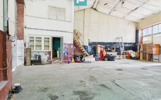 Proprietate multifuncțională centrală 1000 mp - Poză 33