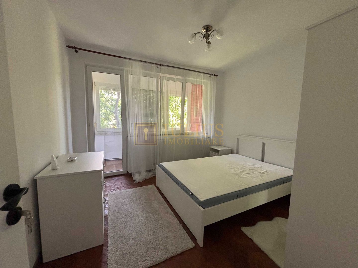 Renovat recent si complet| 2 camere| centrala proprie| zona frumoasa| etaj 2 - Poză 2