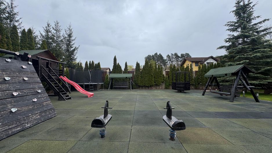 Pensiune deosebită în Bran || priveliște panoramică, facilitati premium - Poză 46