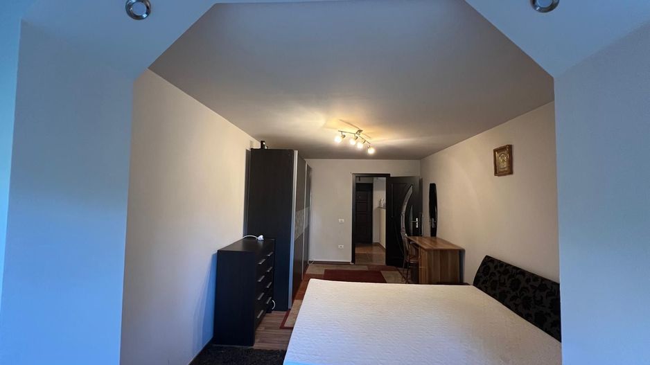 Apartament de închiriat 2 camere Zona Medicina - Poză 4