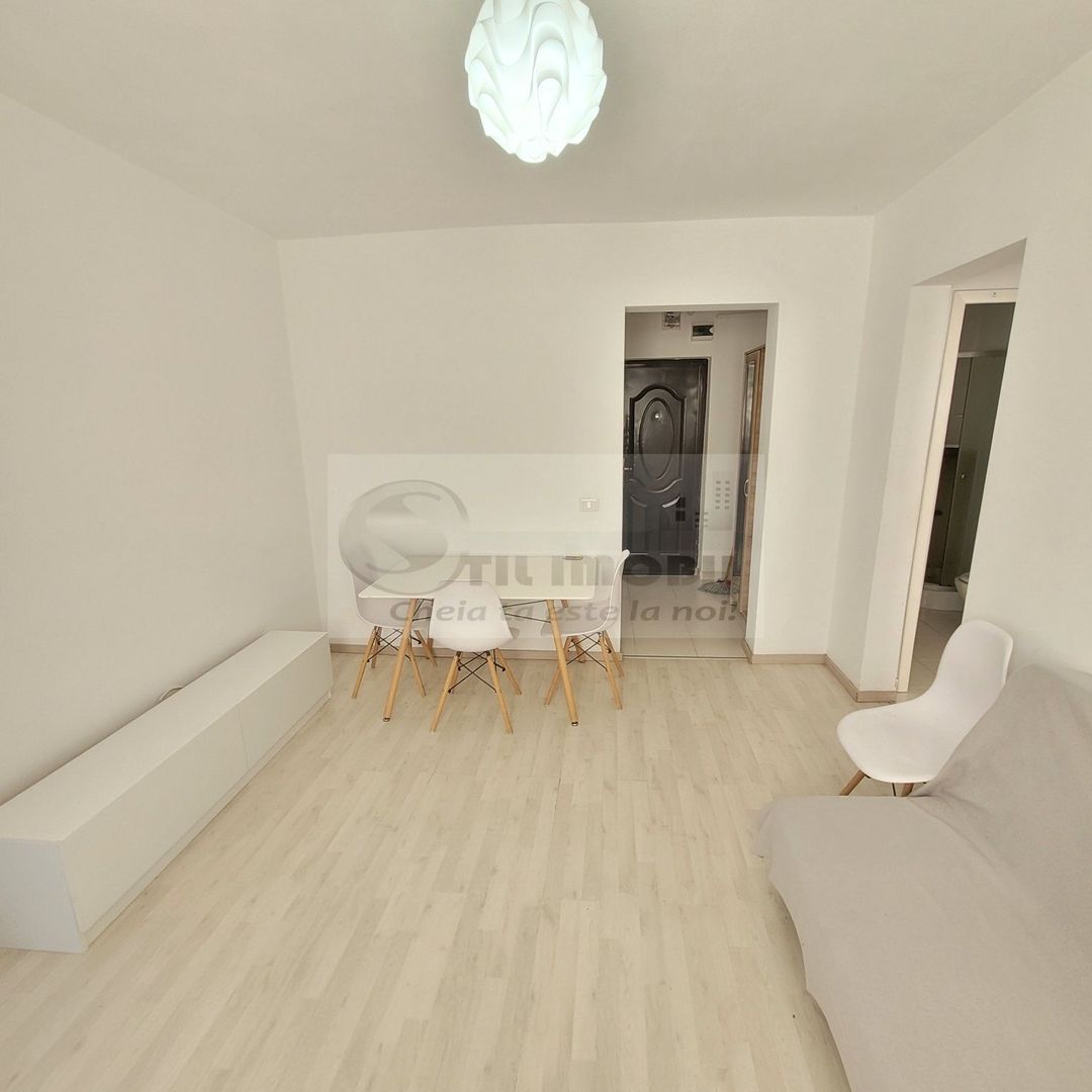 Apartament 2 camere podu ros - 380 euro - Poză 2