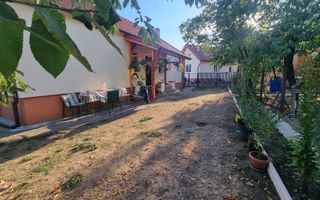 Casă renovata cu teren generos | Anexe | Gurasada | Hunedoara - Poză 4