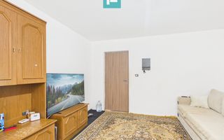 Casă cu teren de 2.134 mp în Sântana | 5 camere - Poză 5