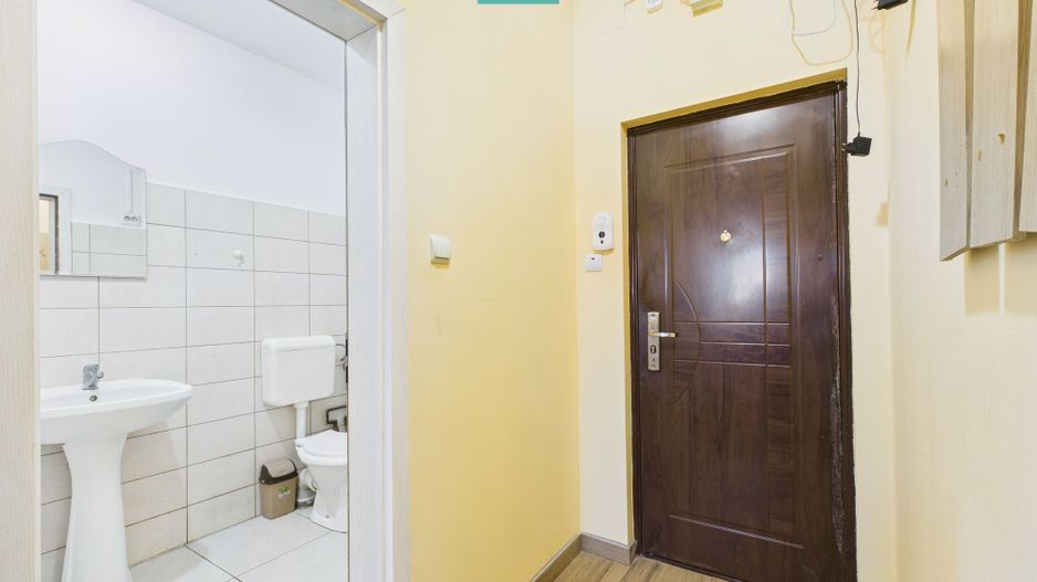 Apartament o cameră zona Podgoria - Poză 6