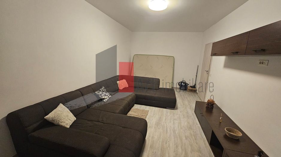 Apartament cu doua camere-Aparatorii Patriei-Metalurgiei-centrala+loc parcare - Poză 2