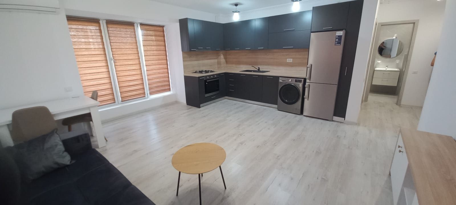 De Inchiriat apartament 2 camere Pacii - Poză 1