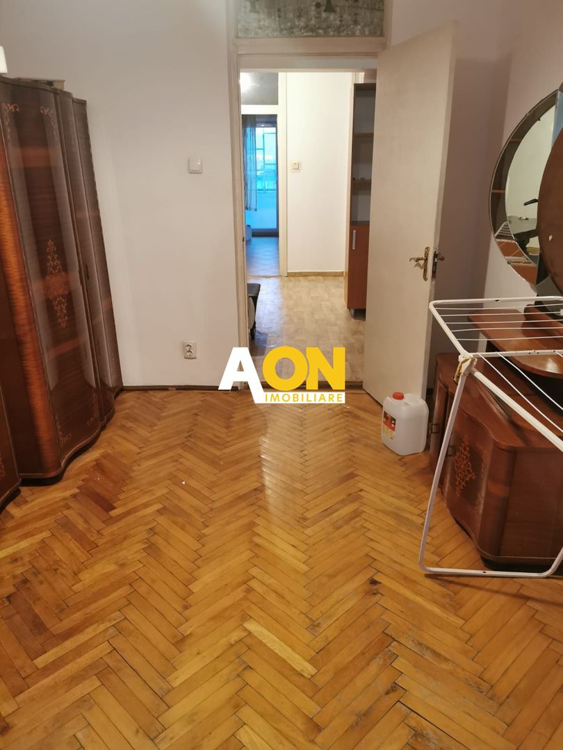 Apartament cu 3 Camere, Etaj Intermediar, Zona Parc Cetate - Poză 9