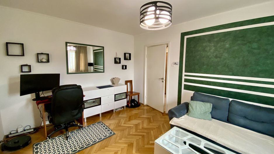 Apartament cu 2 camere in Astra, Bd Saturn - Poză 2