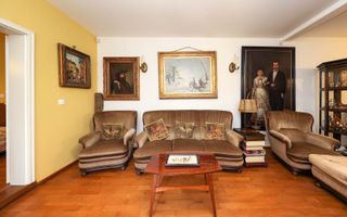 Casă deosebită de vânzare în centrul Brașovului - Poză 17