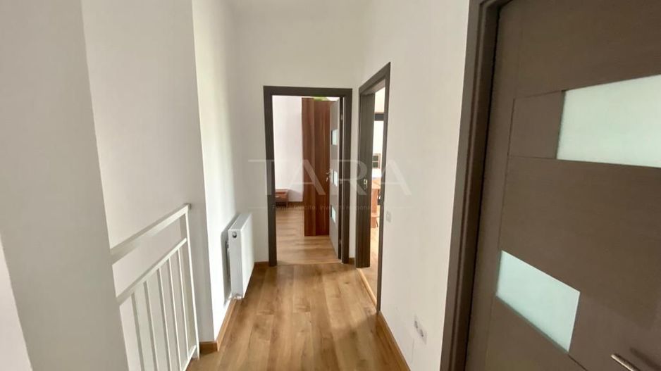 Apartament cu 4 camere de vanzare in Europa - Poză 6