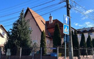 Casa Individuala | 240Mp | Zona Sub Arini | Garaj - Poză 2