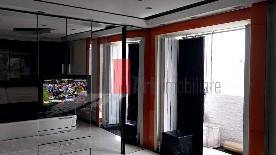 APARTAMENT 2 CAMERE -BISERICA CAPRA - Poză 3