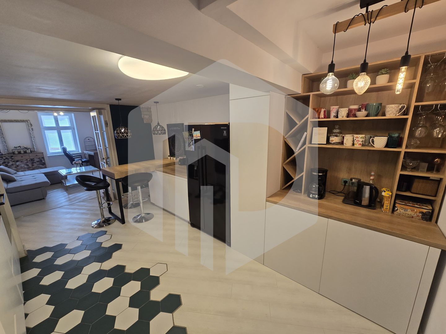 Apartament superb 3 camere zona Ultracentrala - Poză 4