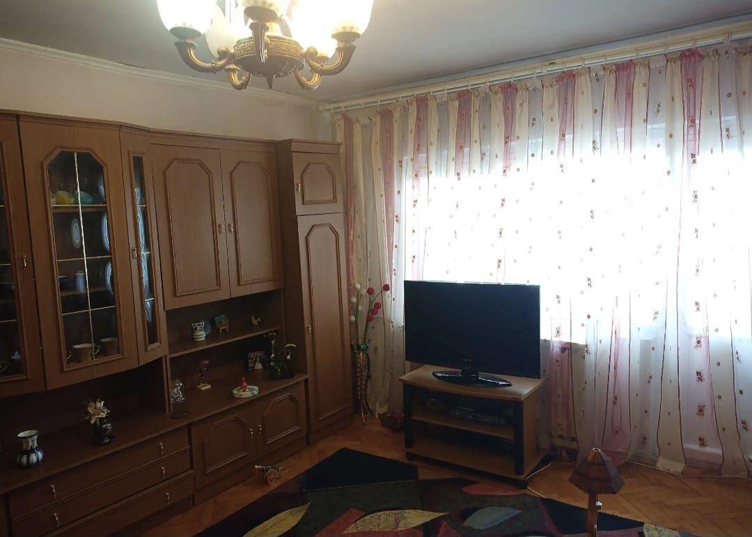 OTOPENI, CENTRAL , APARTAMENT 3 CAMERE - Poză 1