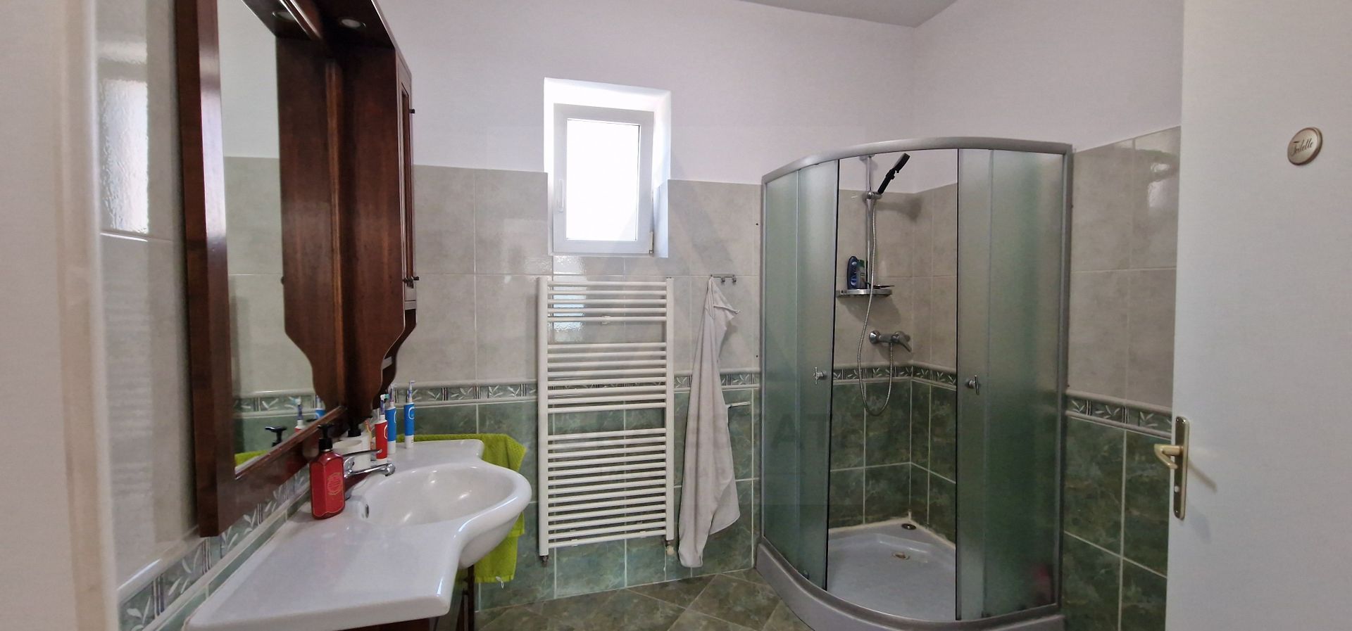 Casa individuala, 195 mp utili+ 500 mp curte, Sura Mica - Poză 17