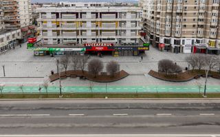 Apartament 3 camere de vânzare, Ultracentral, Bacău - Poză 13