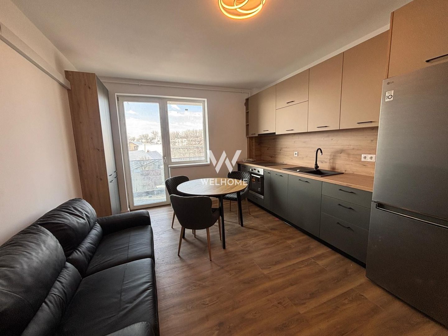 Apartament 3 camere NOU in Selimbar - Poză 1