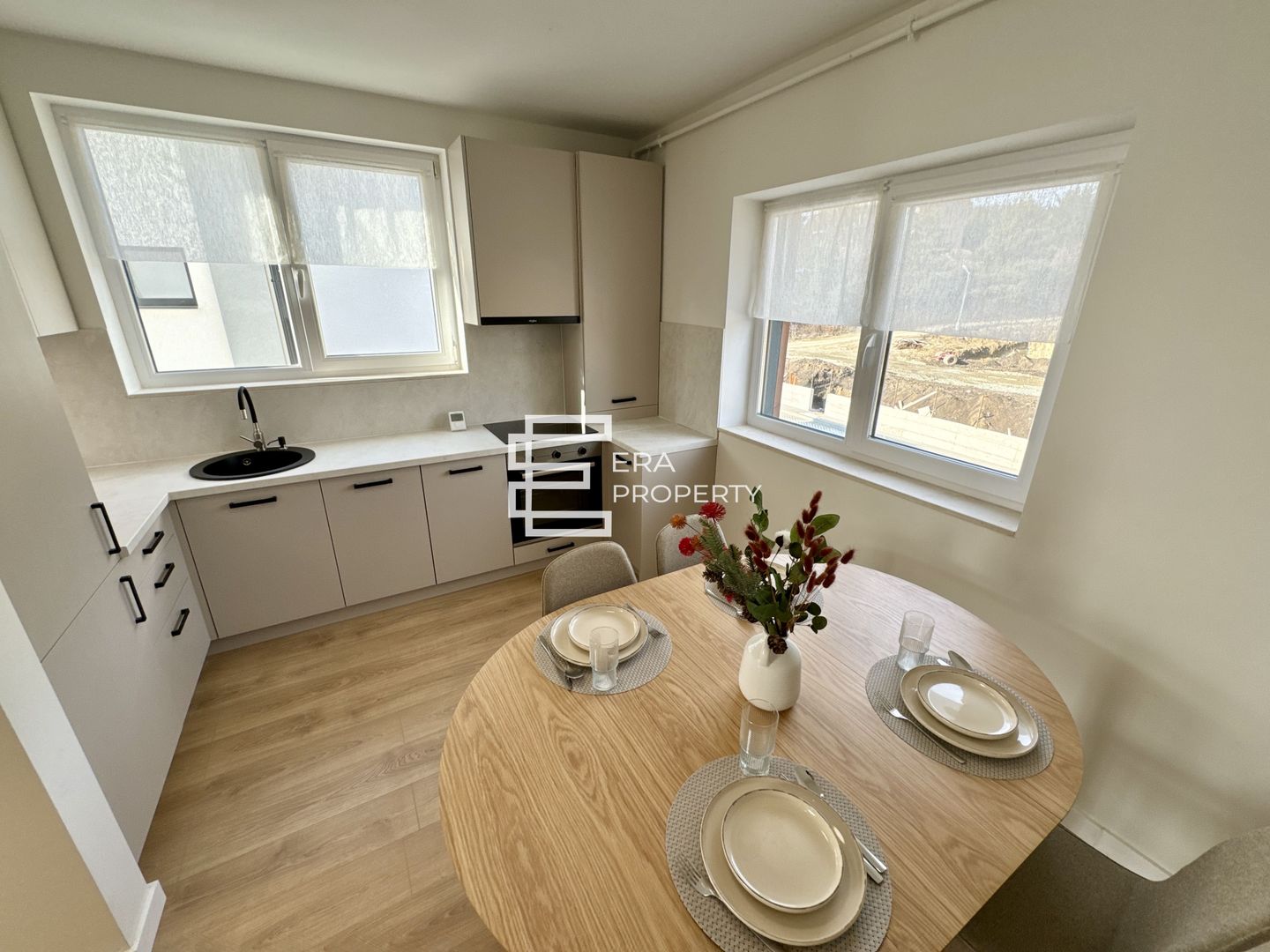 Penthouse 2 camere cu vedere la munți, DaVinci Homes | Aer condiționat inclus - Poză 3