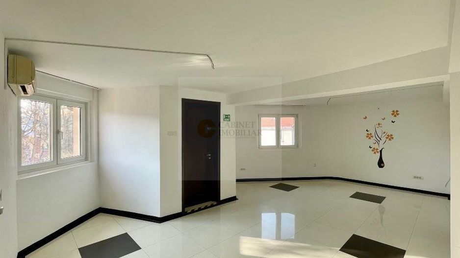 Vila tip Duplex - complet renovata - zona Aviatorilor - Poză 10