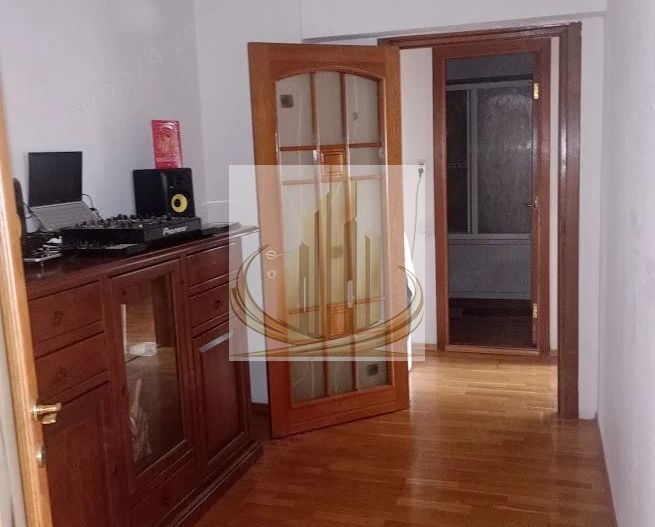Vând 3 Camere decomandat  Brâncoveanu PANOURI SOLARE - Poză 4