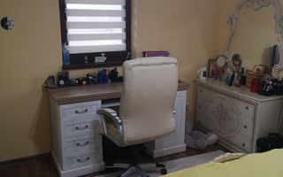 Casa 4 camere  P+1, situata in Manastirea Doamnei, pret 180000 euro neg - Poză 3