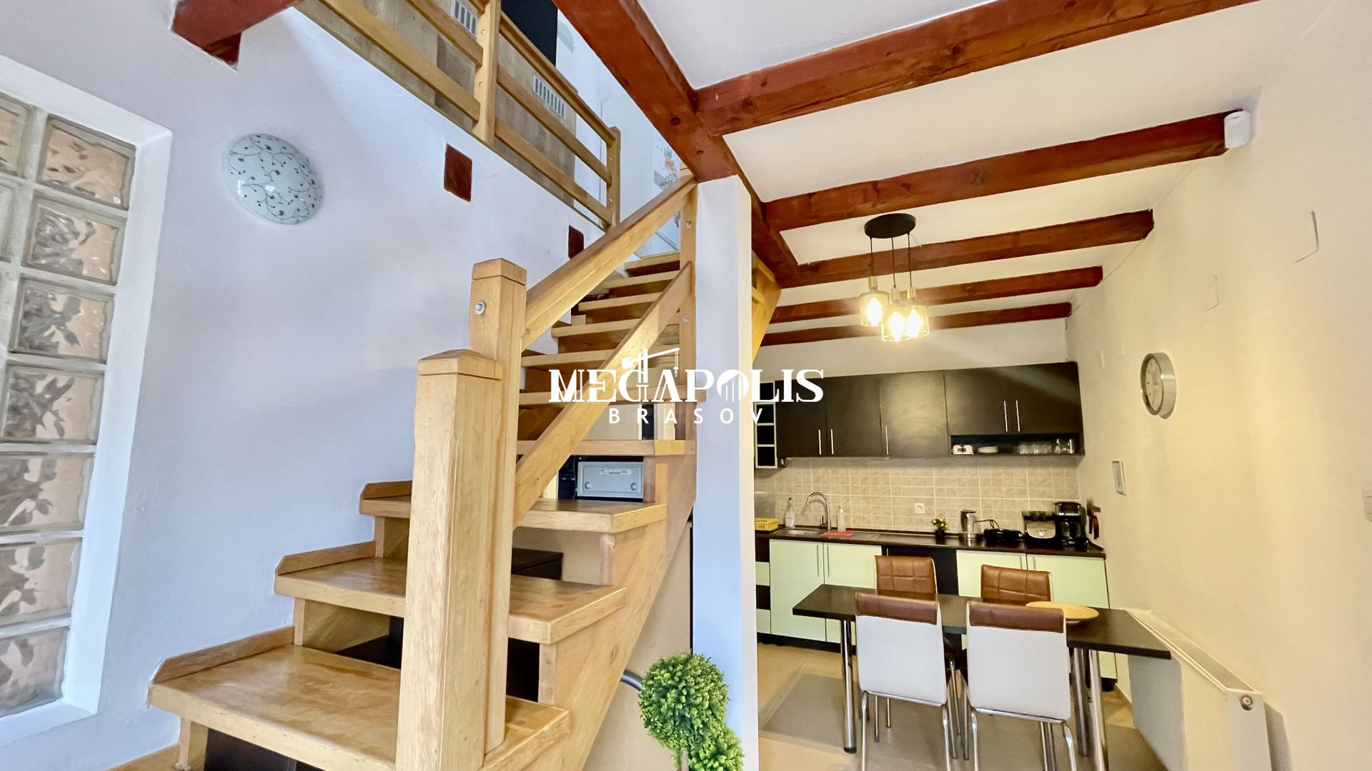 Casă 4 camere | Locație excepțională | Singur în curte | GARAJ - Poză 19