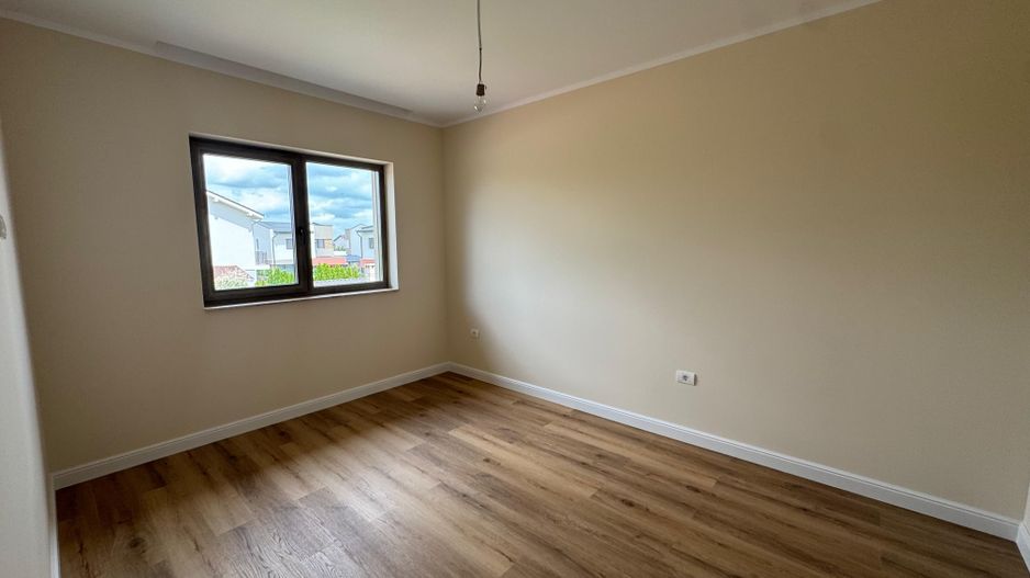 COMISION 0 | Duplex 4 camere | 120 mp utili | Teren 333 mp | Giroc - Poză 12