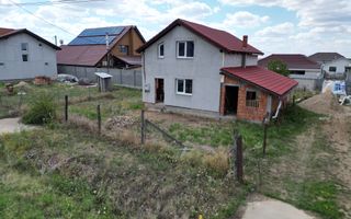 Casa la gri in Frumuseni - Poză 2