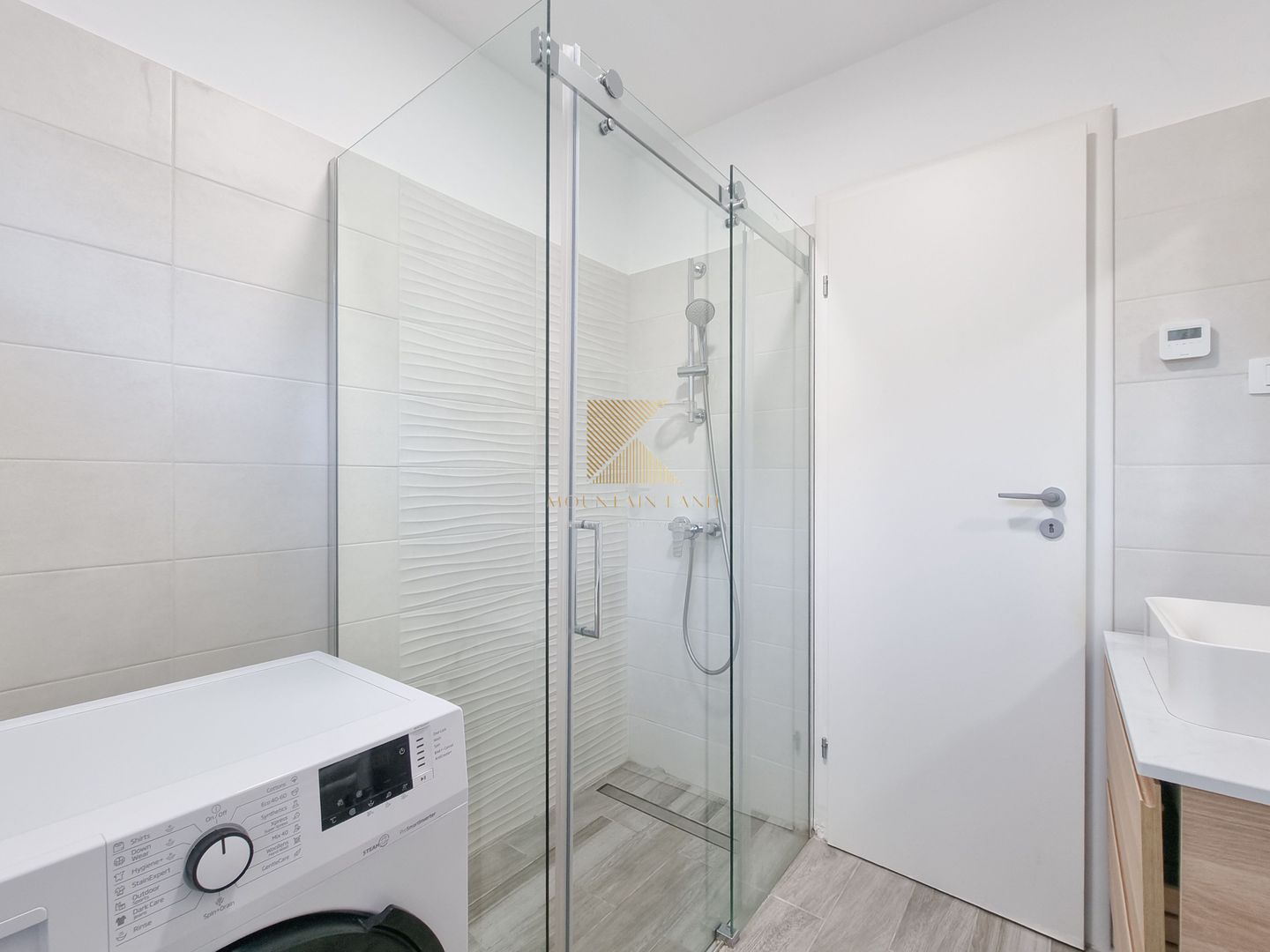 Apartament de 3 camere, PETFRIENDLY, parcare subterana, Dobrogeanu Gh. - Poză 14