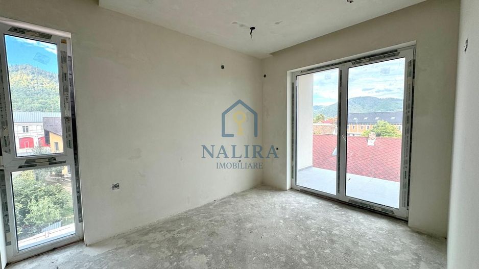 Apartament 2 camere cu priveliste - Centrul Vechi - Poză 2