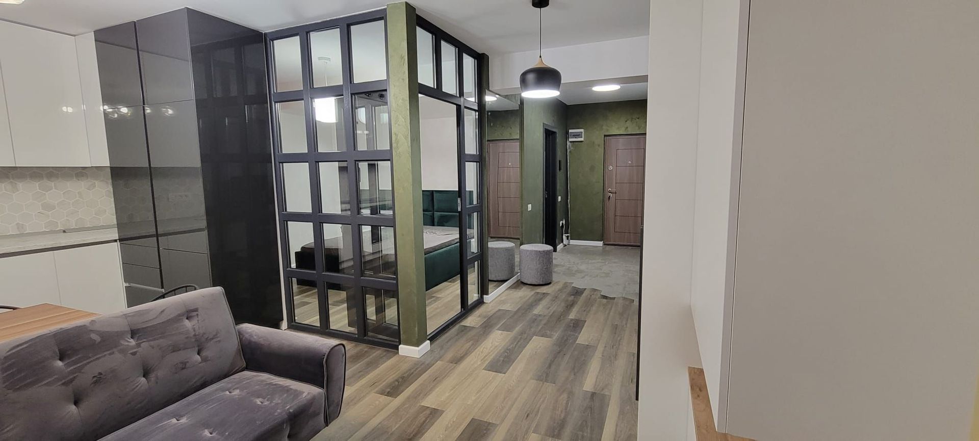 Studio modern de închiriat | Tomis Plus |  Loc de parcare privat - Poză 2