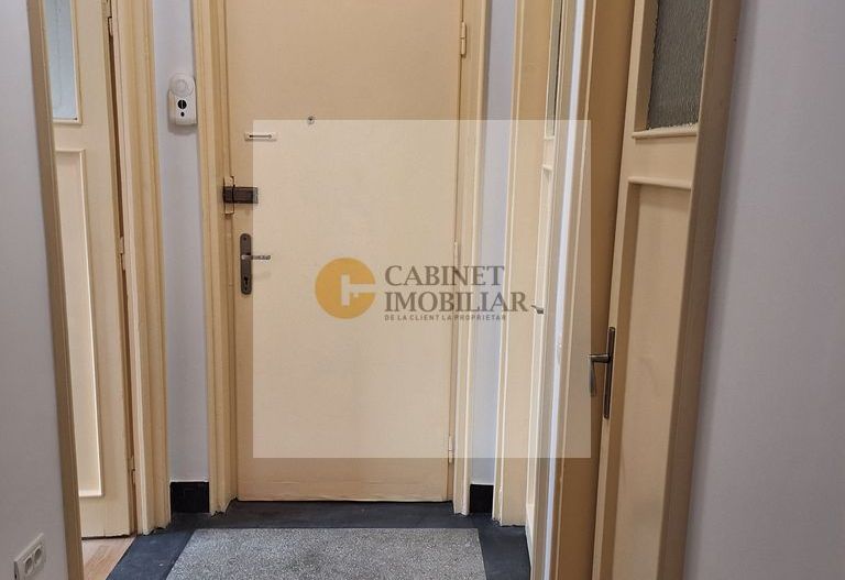 4 camere + boxa | Piata Kogalniceanu | creditabil | et. intermediar - Poză 8