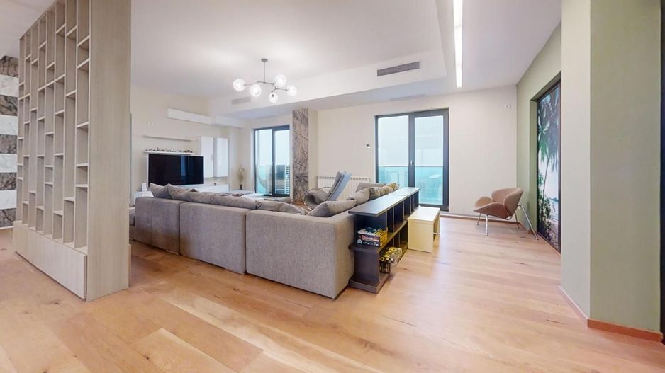 Penthouse cu Vedere Panoramica în Mamaia 295mp Utili și 47mp Terasă Parcare - Poză 6