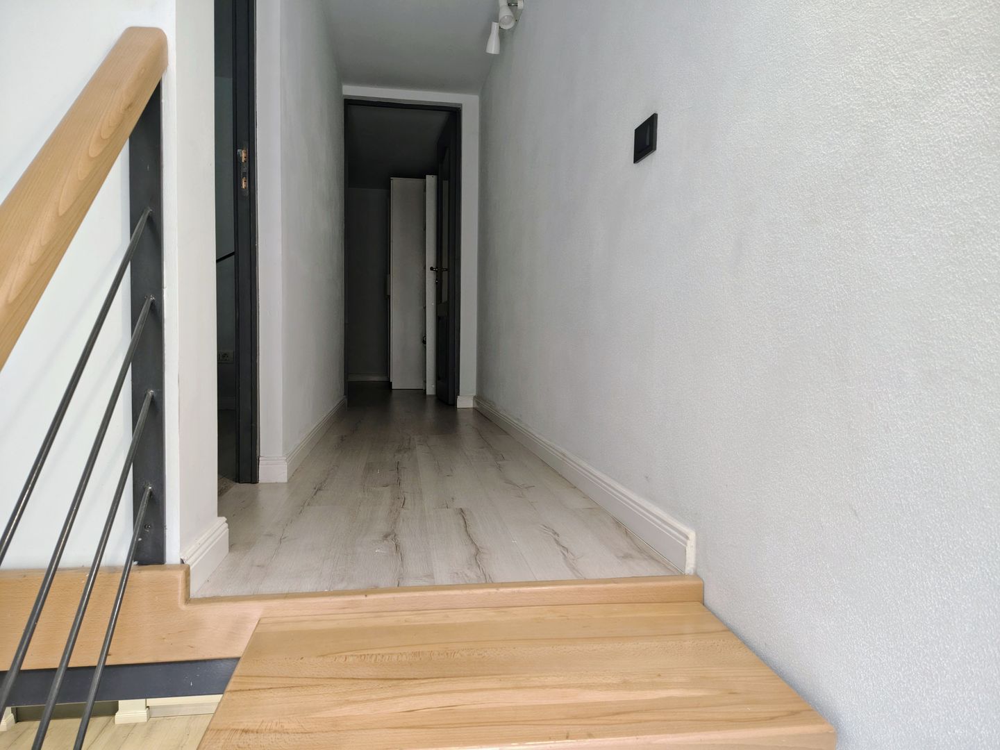 Chirie: apartament ultracentral, 3 camere 450 E neg. Comision 50% - Poză 5