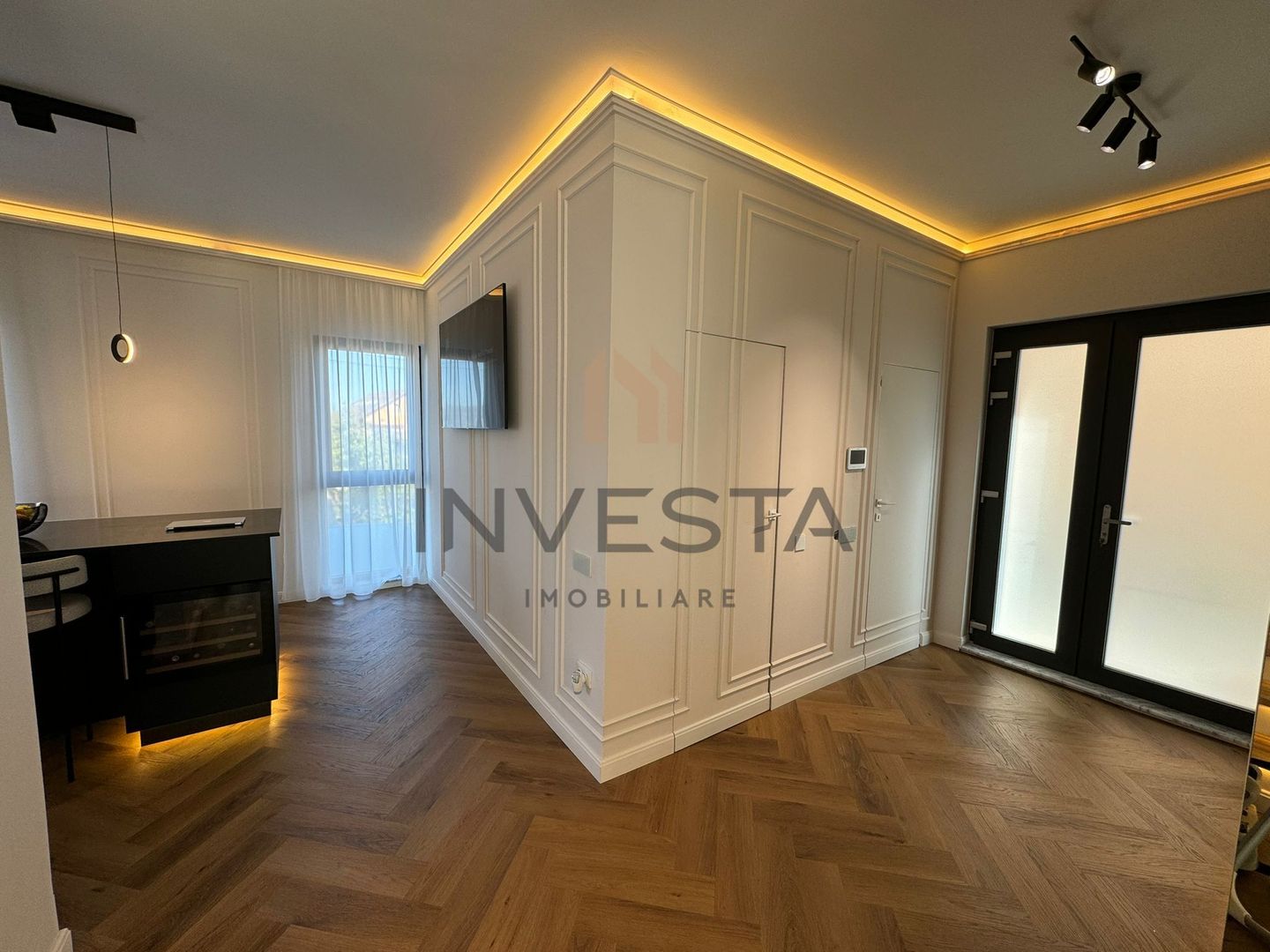 Casa individuala, 625 teren! Finisaje moderne, recent finalizata! - Poză 12