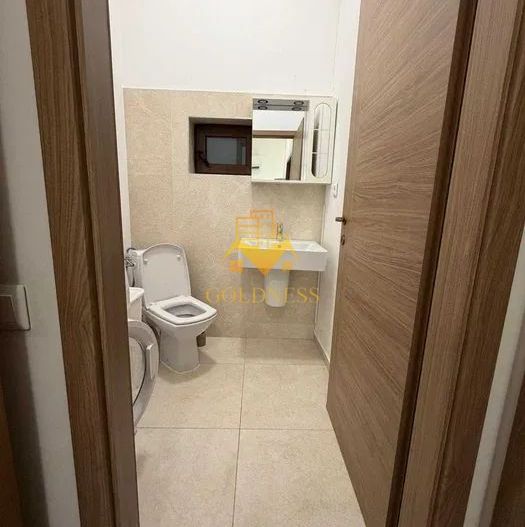 Casa de închiriat, renovată, 3 camere, curte de 60 mp, Dâmbul Rotund - Poză 9