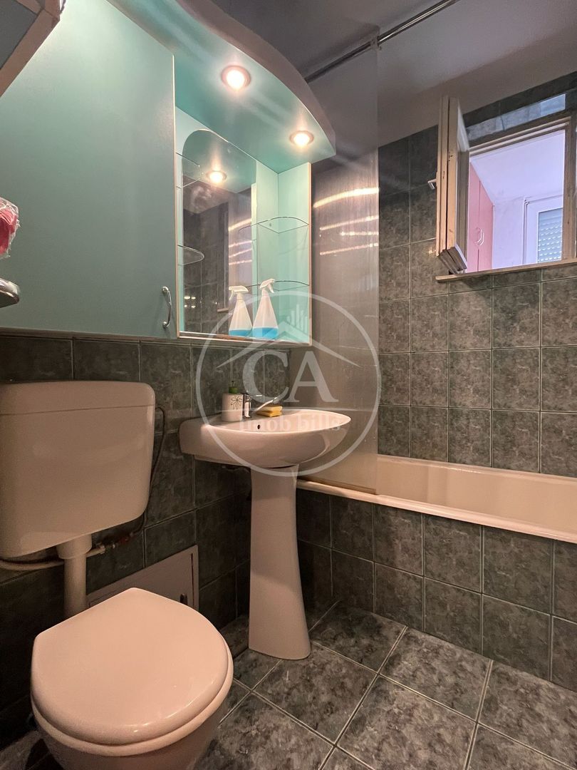 Apartament de închiriat cu 2 camere în zona Rogerius, Oradea - Poză 7