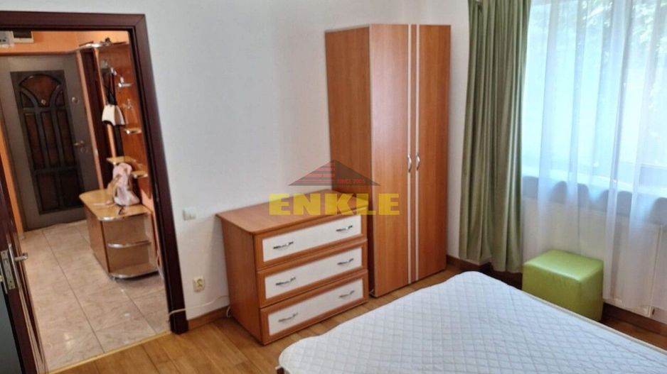 De vânzare apartament cu 2 camere decomandat, zona Școlii 7 - Poză 5