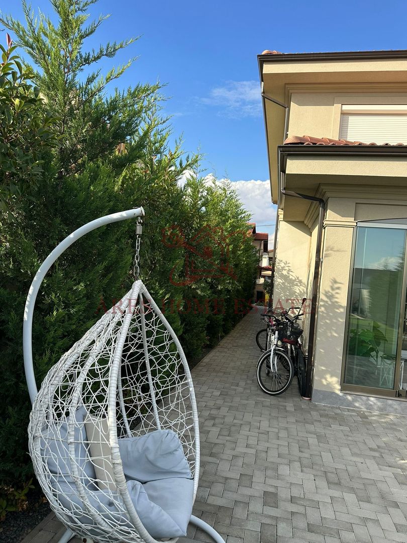 Casa in stil mediteranean, ultrafinisată 5 camere, 3 bai + curte. - Poză 13