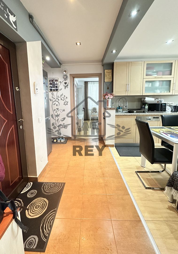 Apartament 3 camere | Etaj 1 | Turnisor - Poză 1