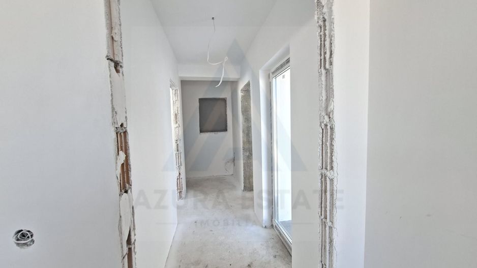 Casa moderna 4 camere 2 bai 2 balcoane si teren 140 mp in Arhitectilor - Poză 13