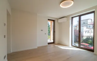 Vila Unica Noua cu 8 camere *300mp* /fotovoltaice si pompa cladura// Dorobanti - Poză 31